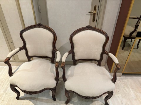 Tapissier Paris 95 78 92 